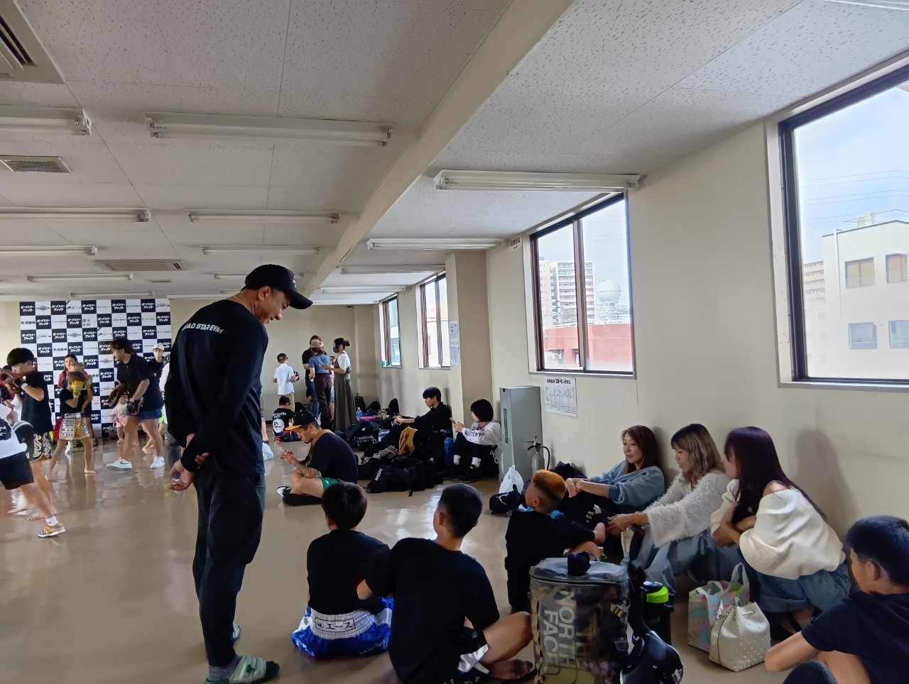 朝から会場は熱気で満ち溢れる！