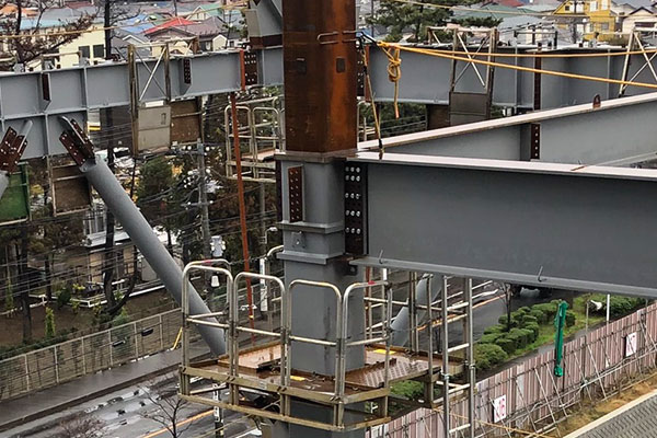 事業内容【ボルト入れ本締】