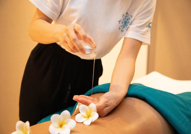 アロマトリートメント・新感覚オイル